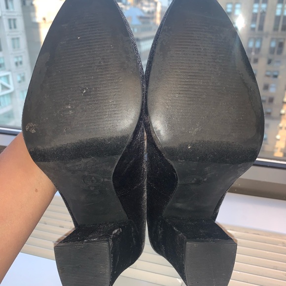 Dark Blue Velvet Pumps - Picture 5 of 6